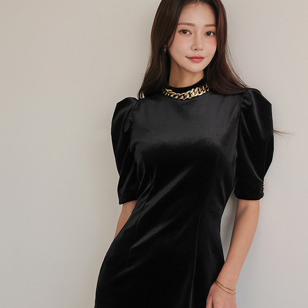 Velvet Bold Gold 체인넥 Puff Sleeves Dress (2type)