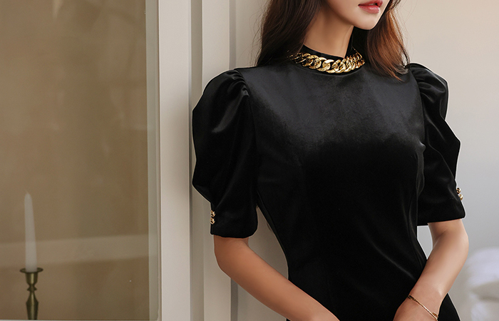 Velvet Bold Gold 체인넥 Puff Sleeves Dress (2type)