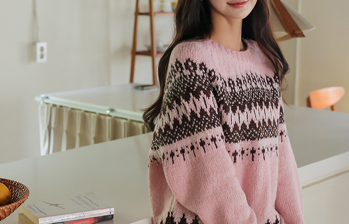 Daily Nordic Patterns Ragran Knit