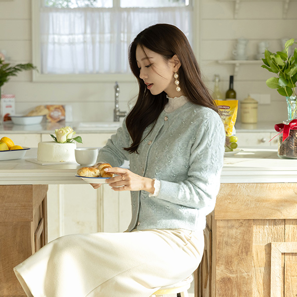 ODE Cable Patterns Pearl Decoration Knit Cardigan