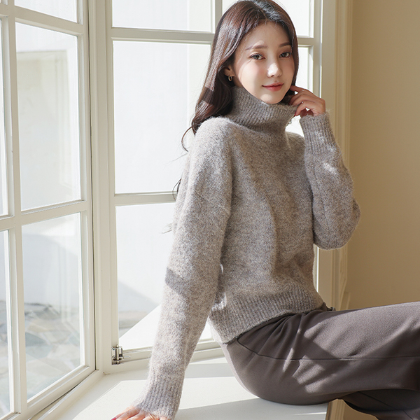 Cozy Touch Turtleneck Wool Knit