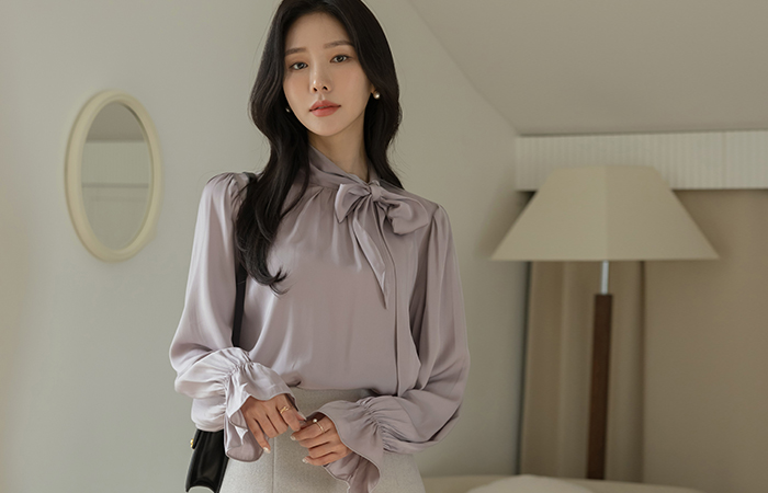 Elegance Side Ribbon neckline Shirring Glossy Blouse