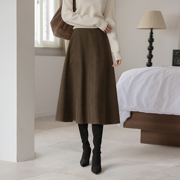 포라인 Suede The Back Banding A-line Skirt