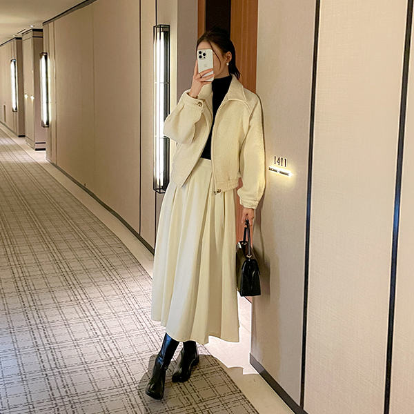 Peach Napping A-line Pleats Back Banding Long Skirt