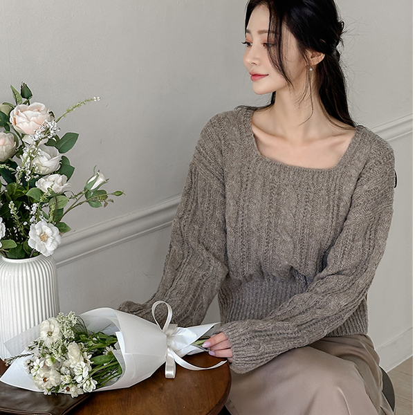 Thick Daily Cable Square Neck Knit