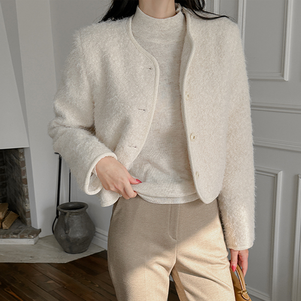 fluffy Touch Raund neck Wool Jacket (quilted lining)