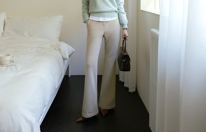 핏보장 Long-legged Mink Lining Span Boot-Cut Slacks