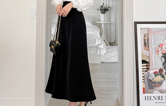 Feminine Satin Semi- Mermaid Long Skirt