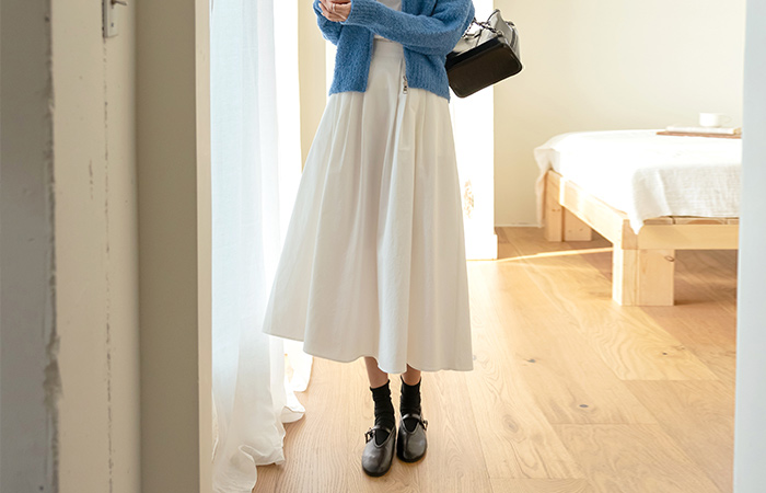 A-line Cotton Pleats Back Banding Long Skirt