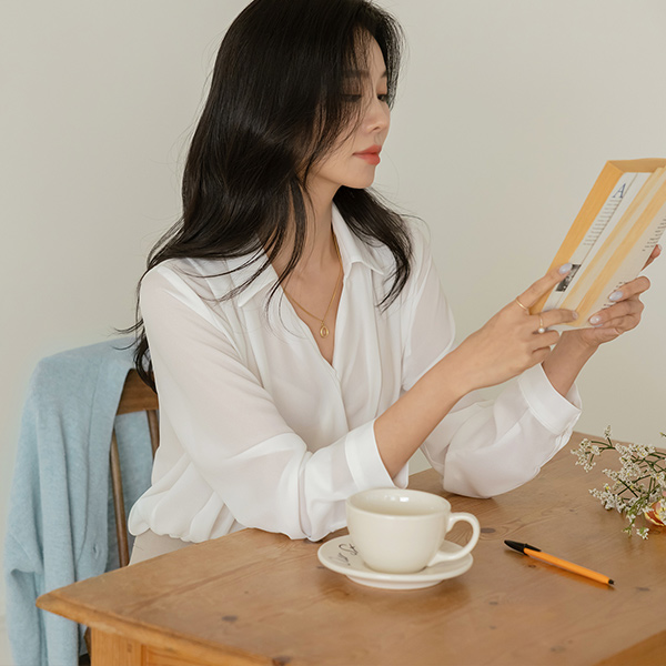 디어 Wrap Style Romantic Mood Blouse