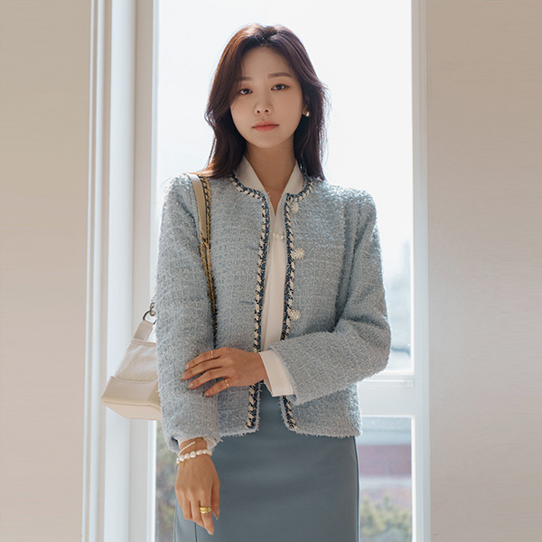 Coco Pearl Button Color Combination Tweed Jacket