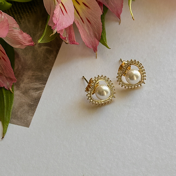 Romantic Gold heart Shape Pearl Earring