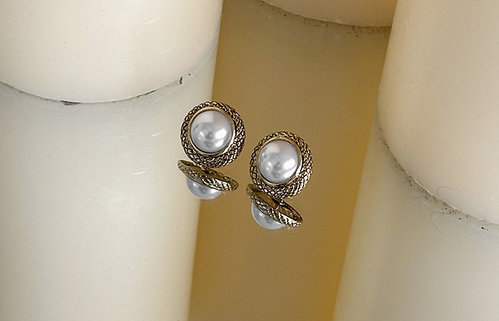 Antique Round Gold Pearl ball Earring