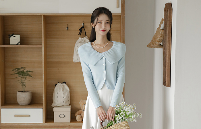 Romantic Wide Frill Collar Knit Cardigan