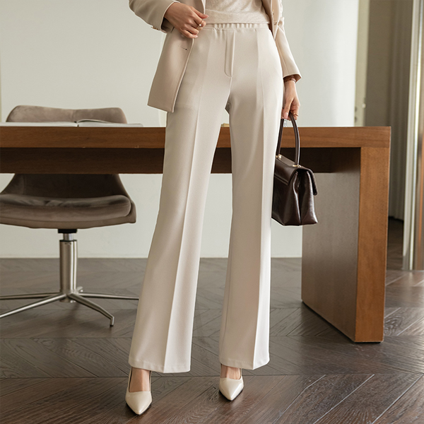 Comfortable Waist Banding Mochi Span Boot-Cut Slacks