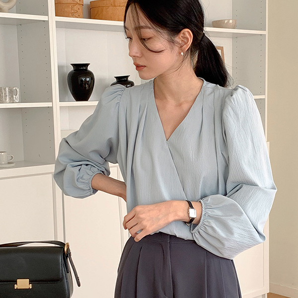 V-neck Wrap Pintuck Hems Banding Blouse