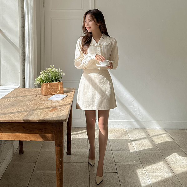 Color Point Slim Cover A-line Mini Skirt