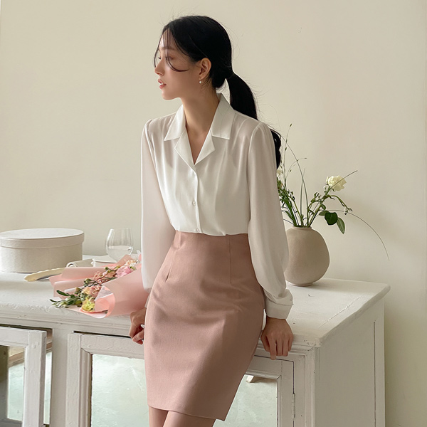 Basic Tailored Collar Blouse