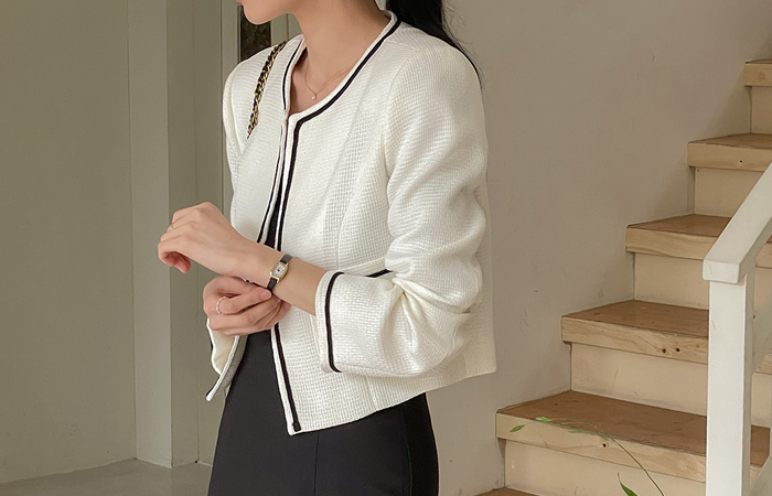 Simple Color Combination Black Lining Tweed Jacket