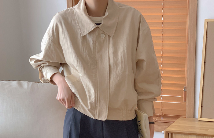 Spring Collar One-Button Blouson Jumper