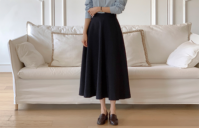 Simple Daily Flared Long Skirt