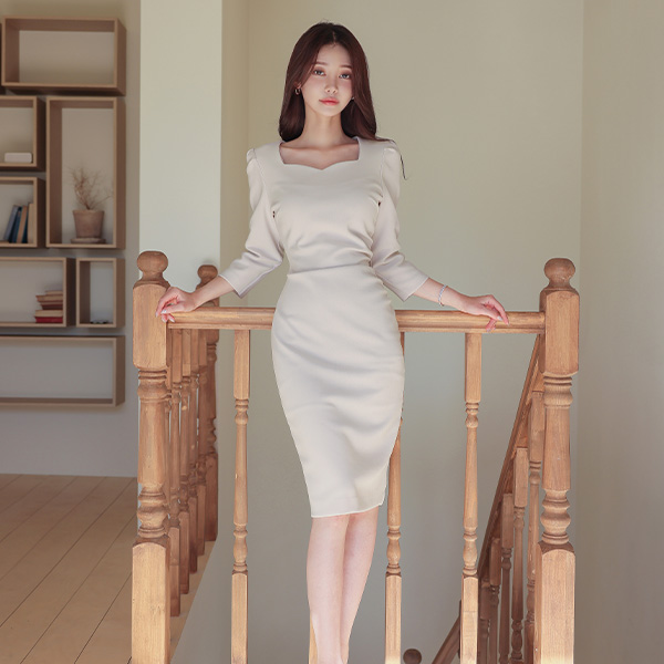 Rough Heart Neck Side Shirring Span Dress