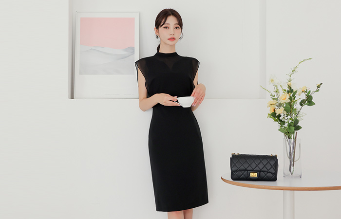 Chiffon Halter neck layered Dress