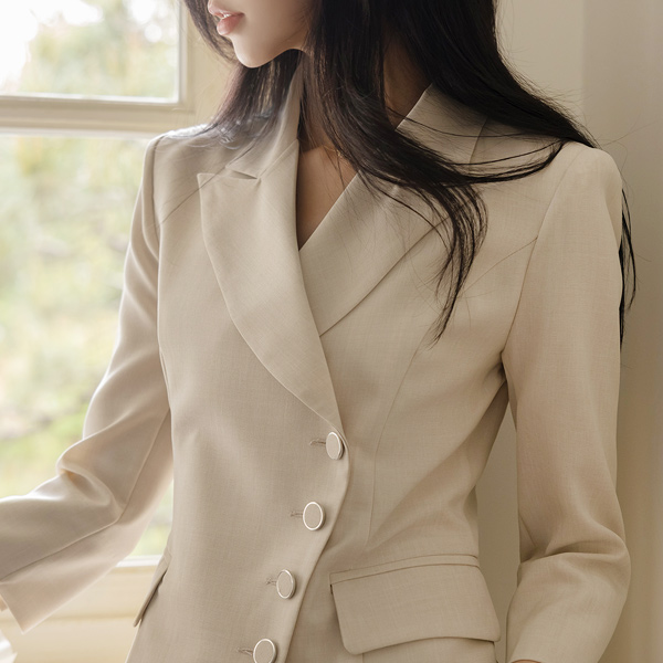 브링 Button Point Set-up Slim Fit Jacket
