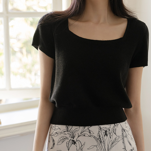 slender Square Neck Summer Knit