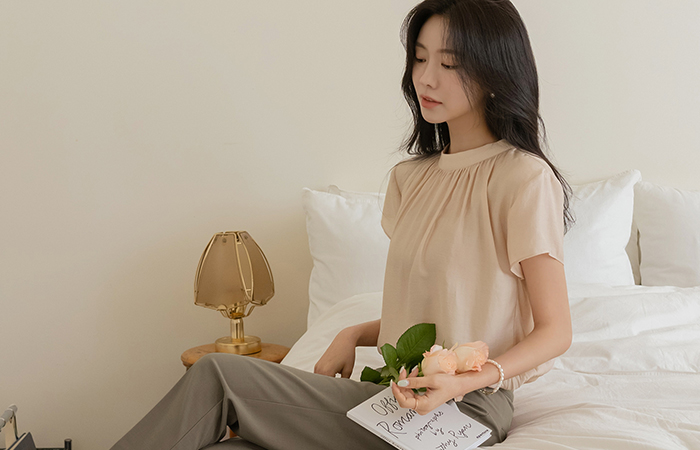 쉬즈 Romantic Shirring Wrinkles Blouse