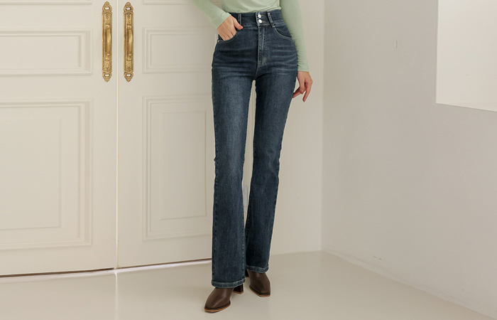 Tight Two button High-Waist Boot-Cut Denim Jeans(3 type)