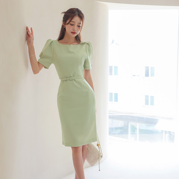 VCenter Front Vent Neckline Puff Sleeves Belted Dress