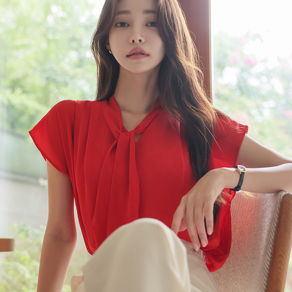 Cap-Sleeves Shoulder Pintuck Tie Blouse