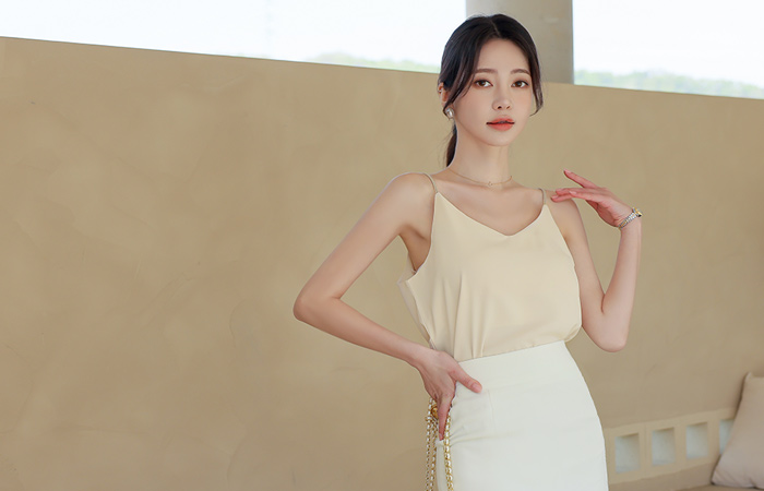 Banding String V Silket Span Sleeveless shirts