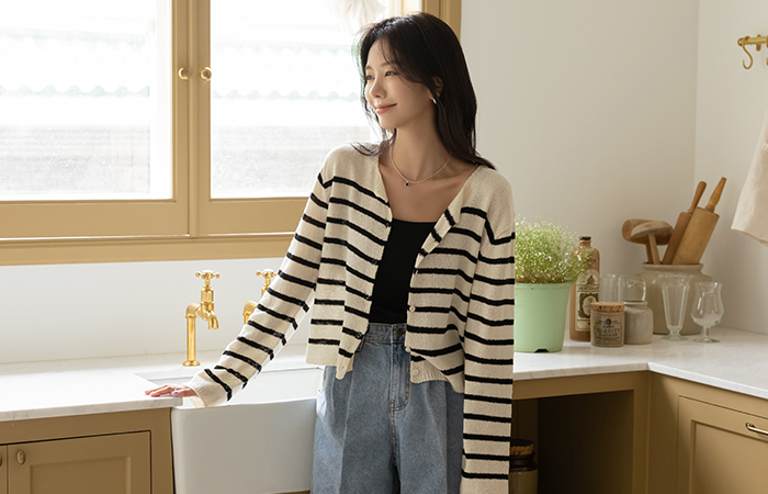 무빙 Stripe Easy Summer Knit Cardigan