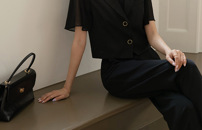 Creamy Skily Fabric Long Wide Slacks