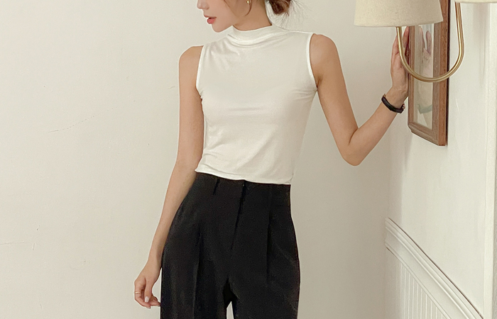 Mood Skily Tension Basic Half-Highneck T-shirt