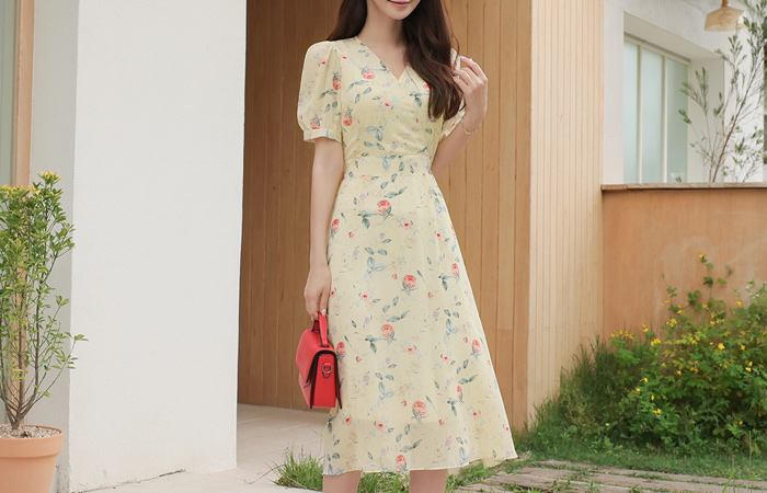 Romantic Rose Chiffon Flared Dress