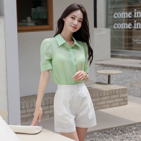 Wrinkle Pearl Point Hidden Blouse