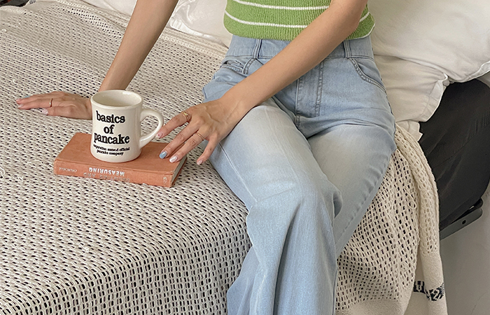Summer Boot-Cut Double Button Hidden Banding Denim Pants