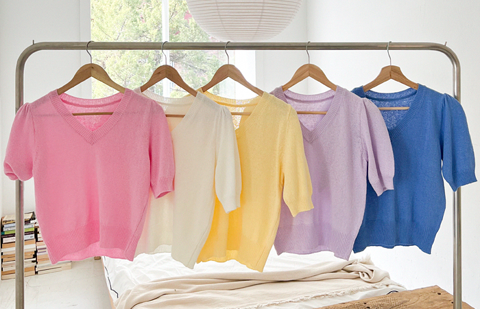 Lovely Color Puff V-neck Cotton Knit