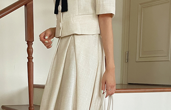갤러리 Unbalance Wrinkles Point A-line Skirt