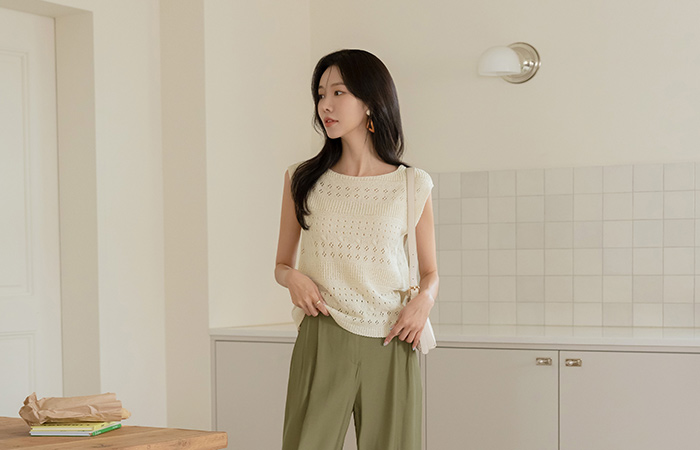 Natural Punching Knit Sleeveless shirts