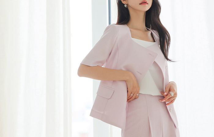 light Square Neck Diagonal Side Button Jacket