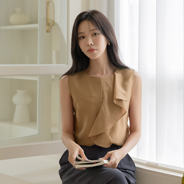 Glossy Unbalance Frill Point Sleeveless shirts Blouse