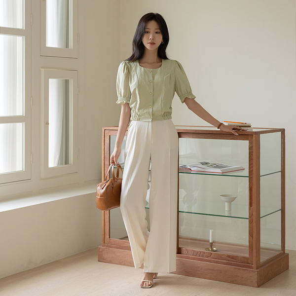 light Soft Span Wide Slacks