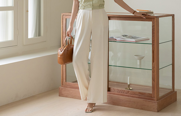 light Soft Span Wide Slacks