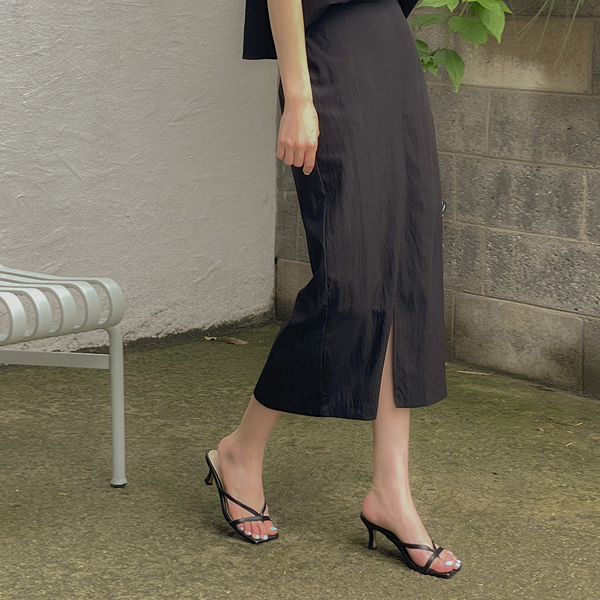 Butter Slit H-line Banding Set-up Skirt