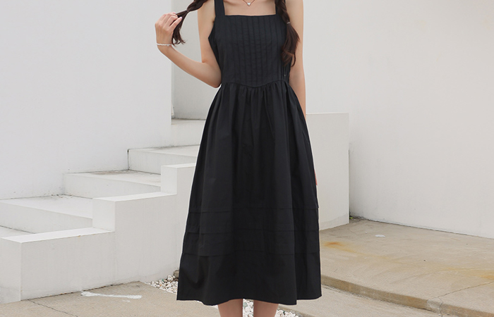 Pintuck Point Sleeveless Flared Dress