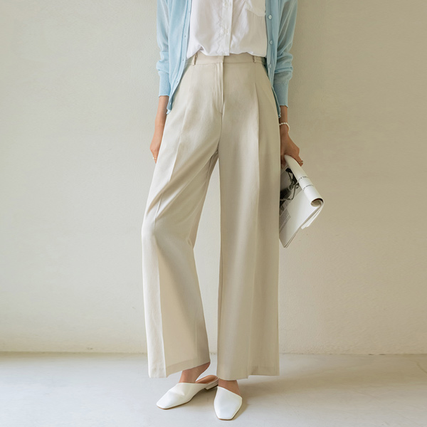 Side Button Detail Summer Slacks